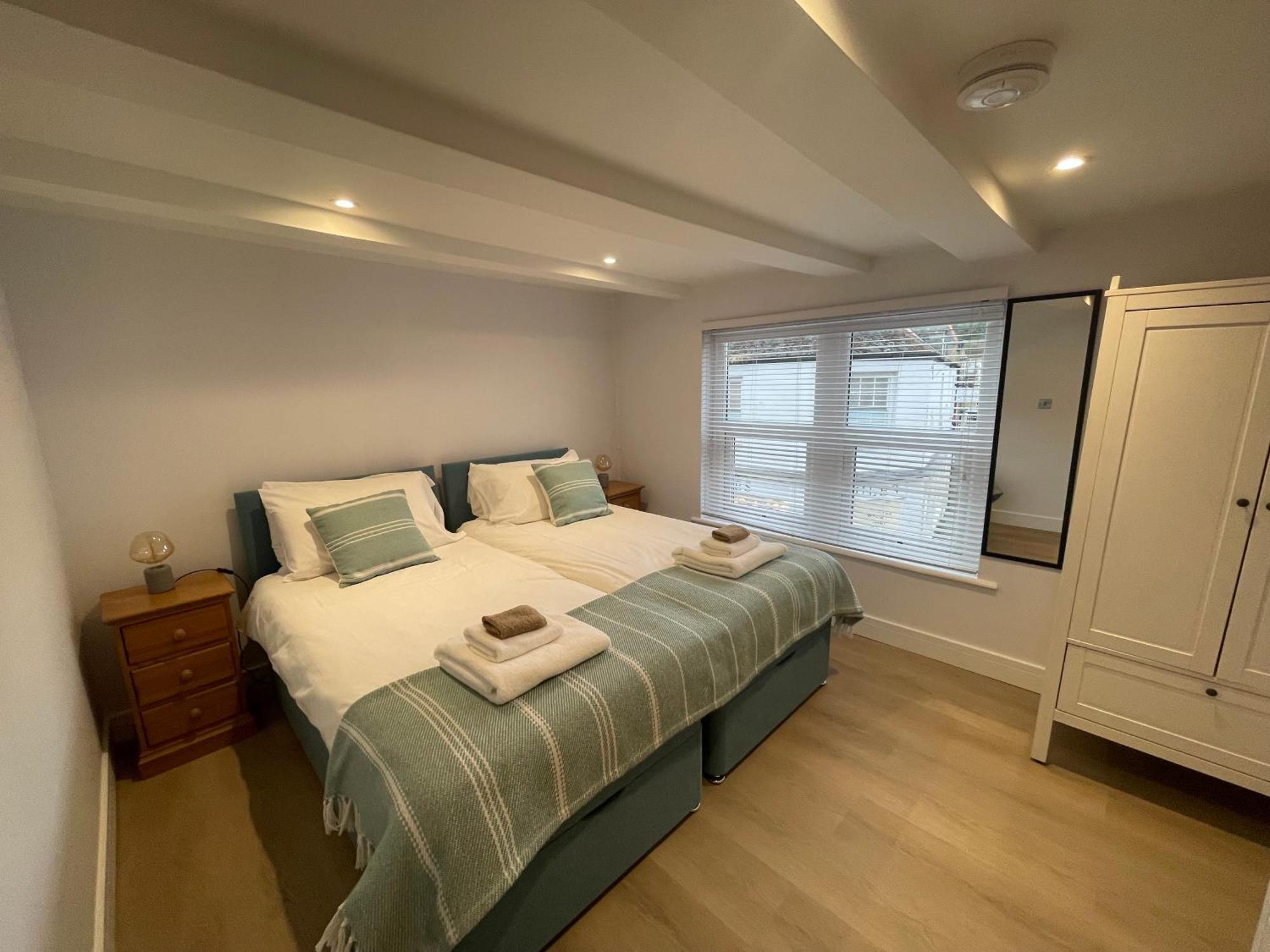 Seasteps Padstow Apartment Exterior photo